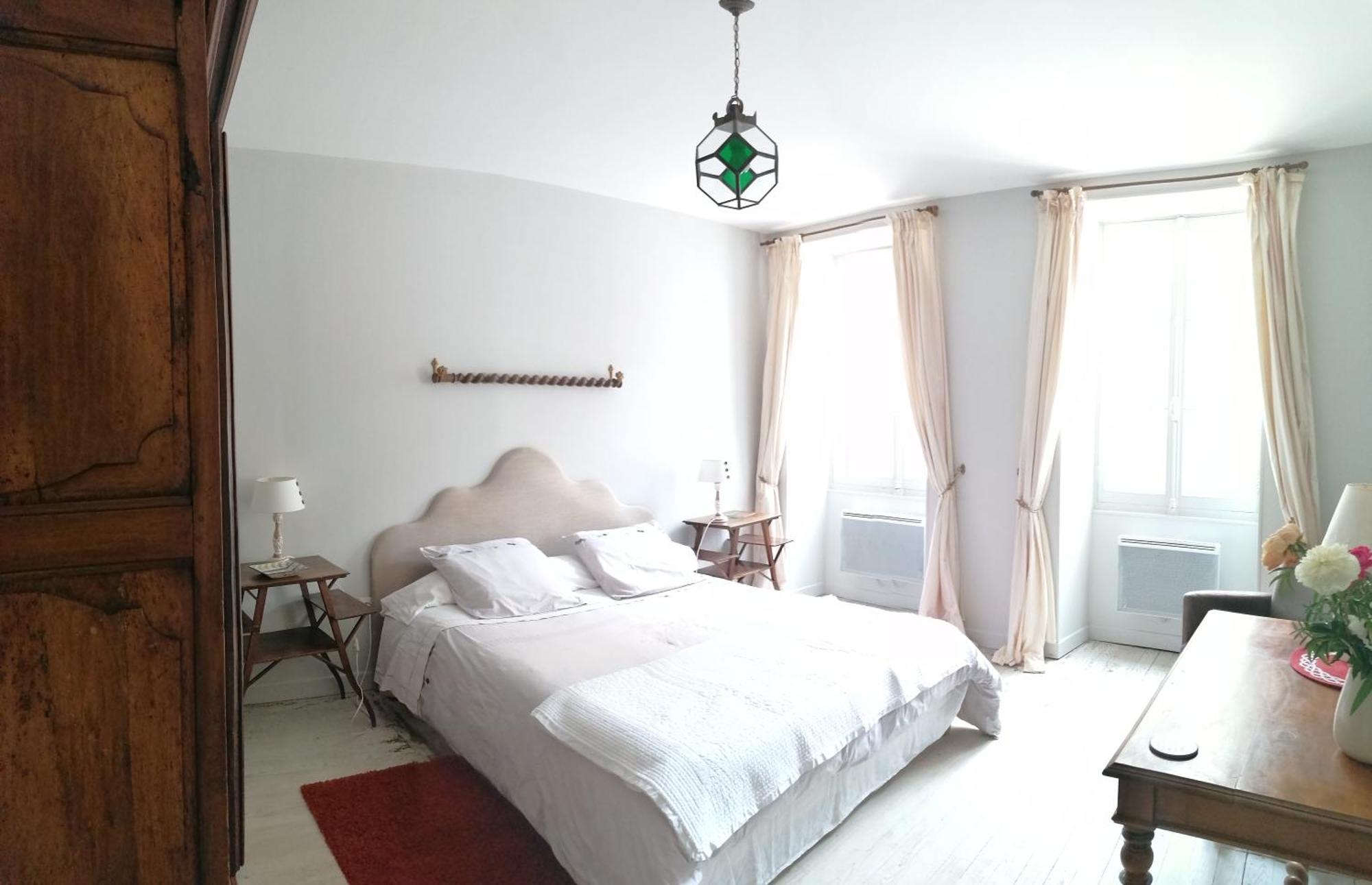 Bed and Breakfast Le Tabellion Noyers-sur-Serein Zewnętrze zdjęcie